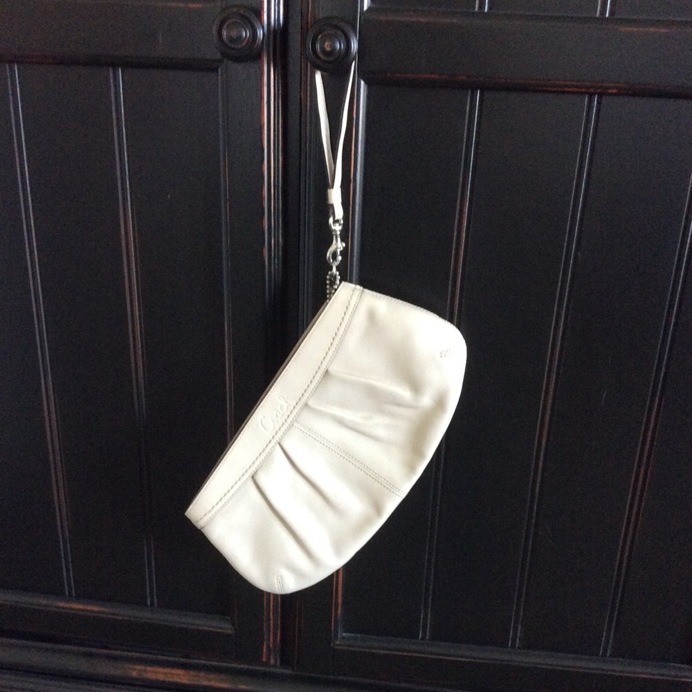 Coach Wristlet bag D0982-F13734